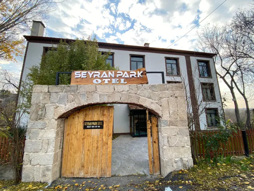 SEYRAN PARK OTEL - Image 1