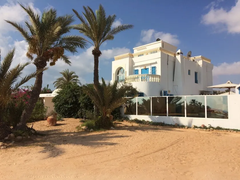 Villa With 4 Bedrooms in Djerba Island, With Wonderful sea View, Priva - Image 1