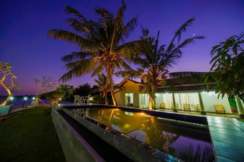 Fishermen Lagoon Villa - Image 1