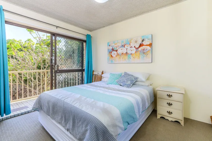20 Kingsway 3 Bedroom Holiday Apartment - Image 1