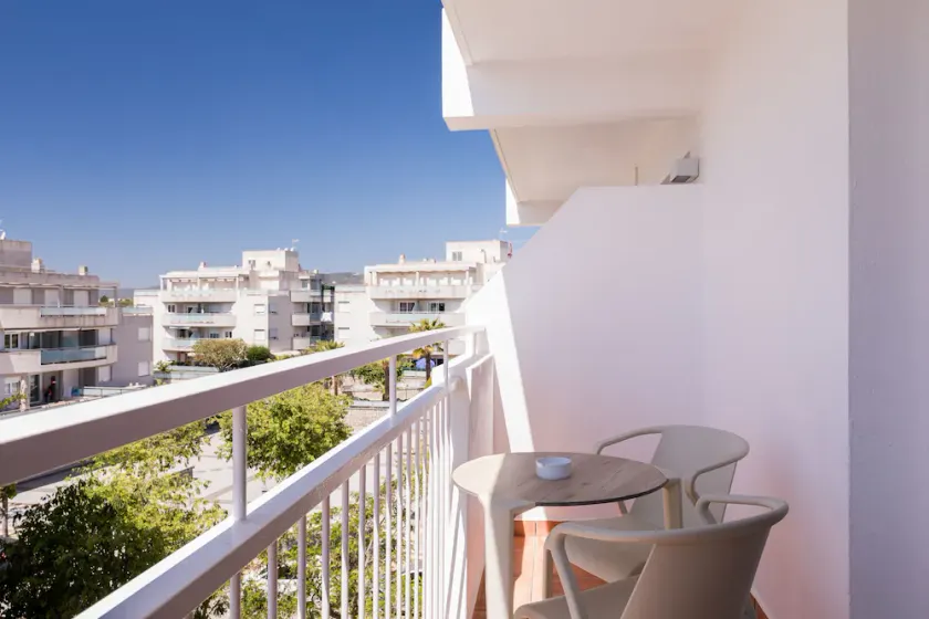 Apartamentos Malacosta - Image 1