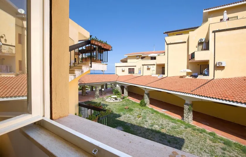 Nice Apartment in Cetraro With 1 Bedrooms - Image 1