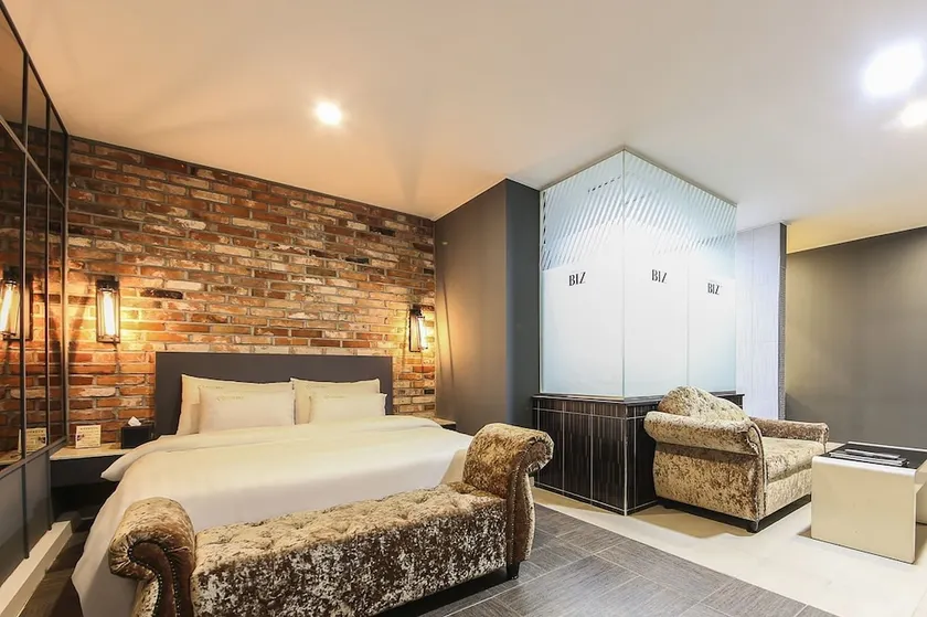 Hotel Biz Tm - Image 1