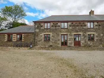 Galowras Cottage - Image 1
