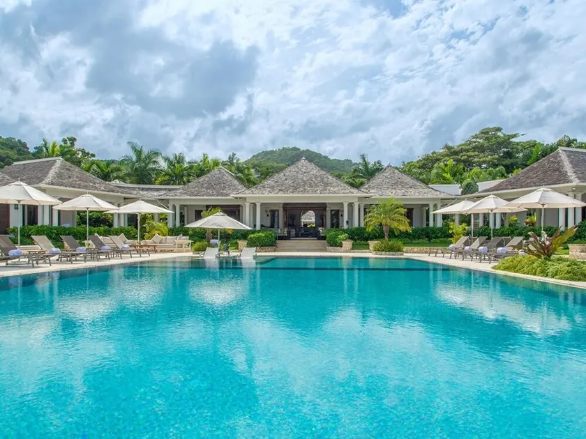 Sunny Vacation Villa 20 - Image 1