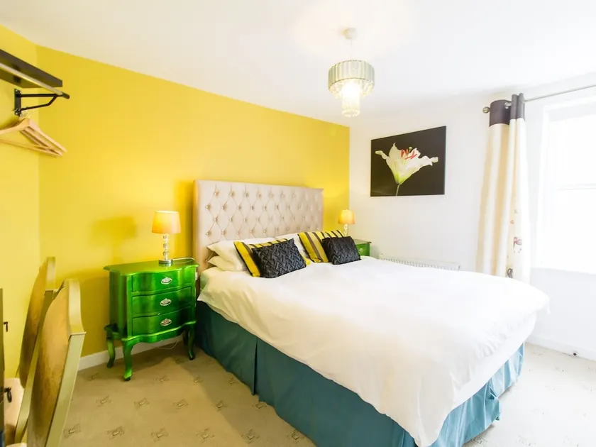 Thirtyfive B&B - Image 1