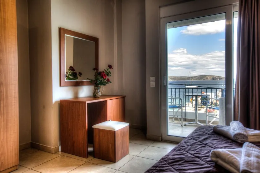 Apanema Hotel Vivari - Image 1