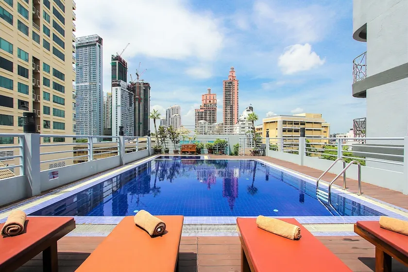BALLY SUITE SUKHUMVIT - Image 1