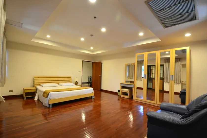 Piyavan Tower Serviced Apartment - Image 1