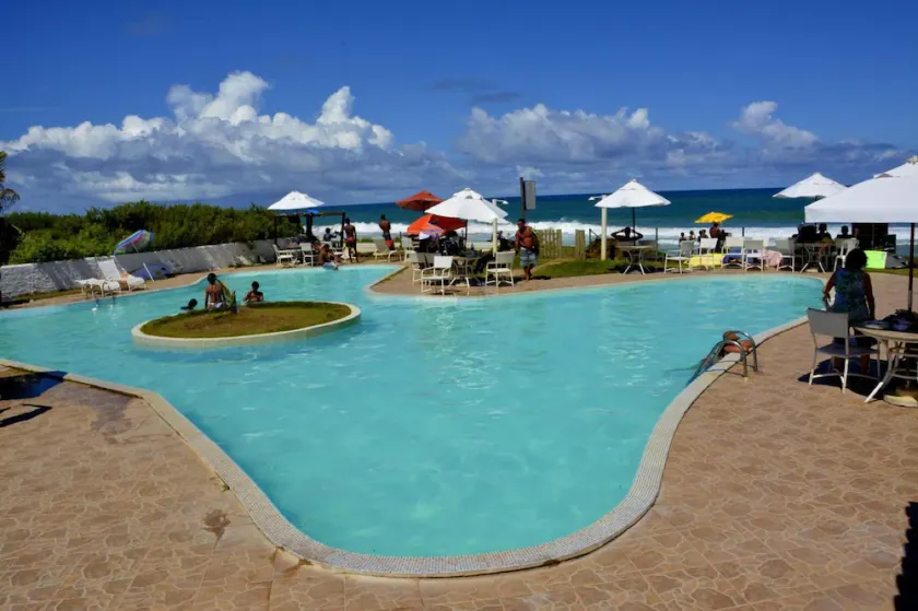 Arembepe Beach Hotel By OYO Rooms - Image 1