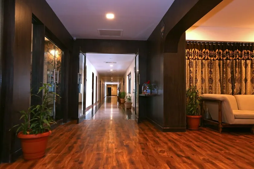 Hotel Shantiidoot - Image 1