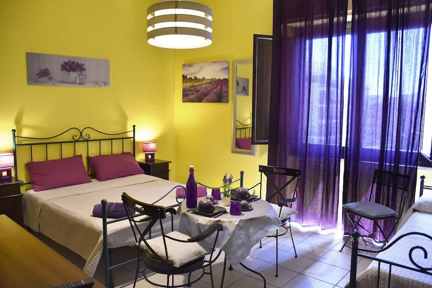 Cerdena Rooms - Bed and Breakfast - Image 1