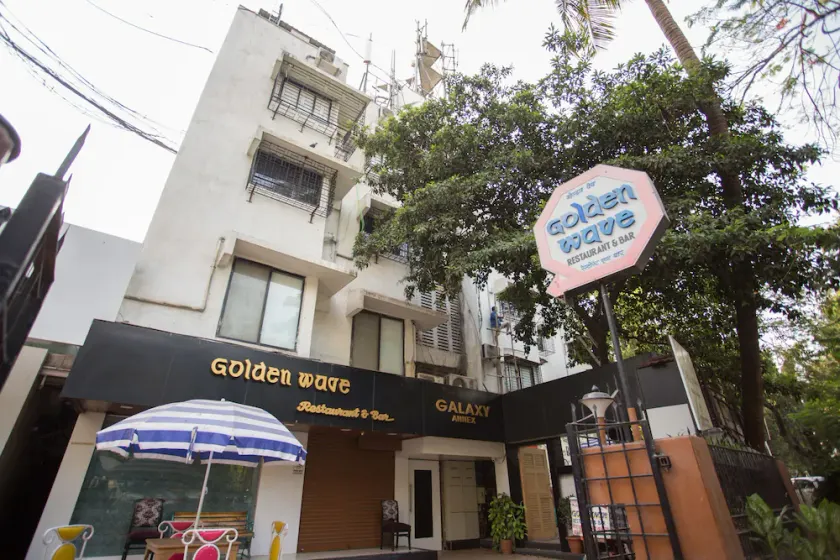 Hotel Galaxy Annexe - Image 1