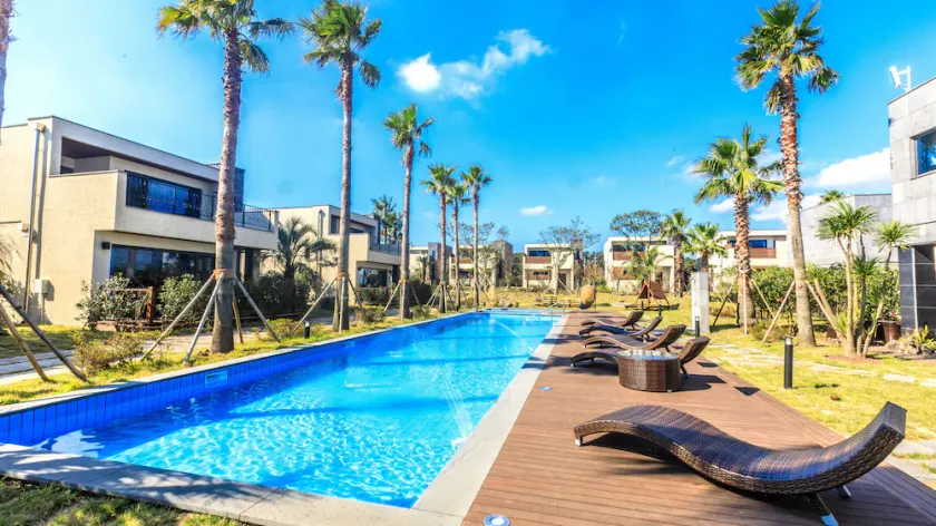 Marvillrick Spa & Poolvilla - Image 1