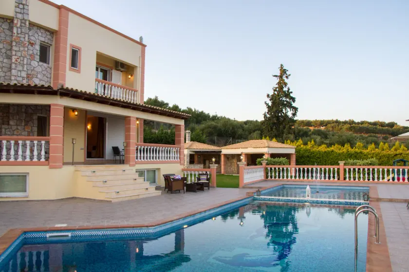 Roula Villa Chania - Image 1