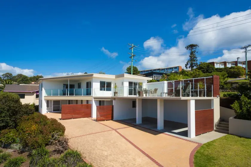 Oceanview Serenity - Image 1