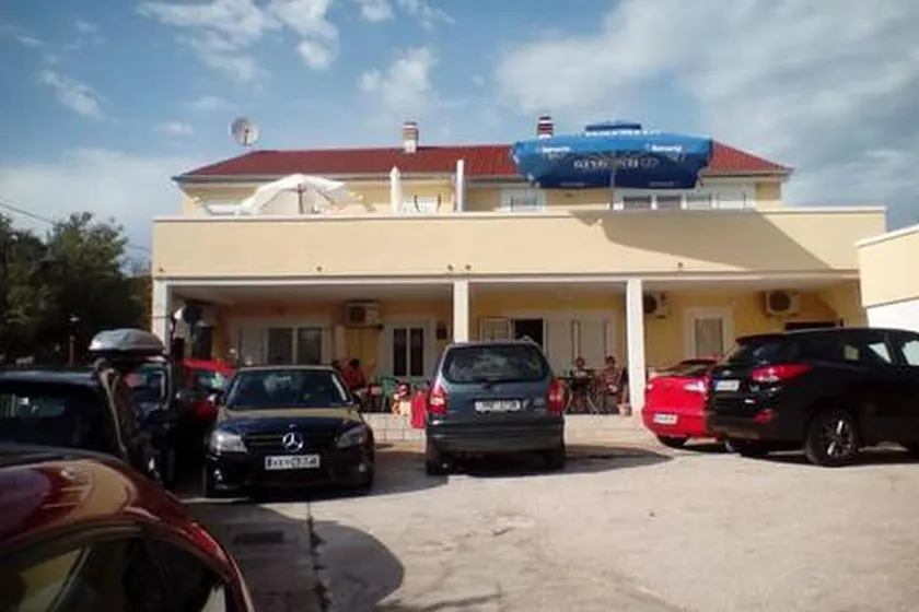 Apartments Lacmanovic - Image 1