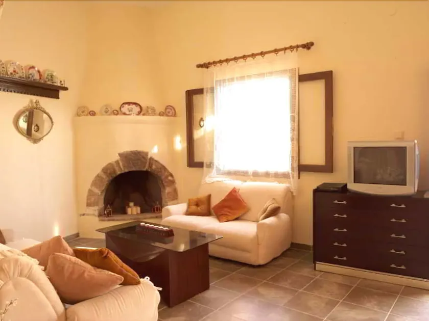 Sunny House - Image 1
