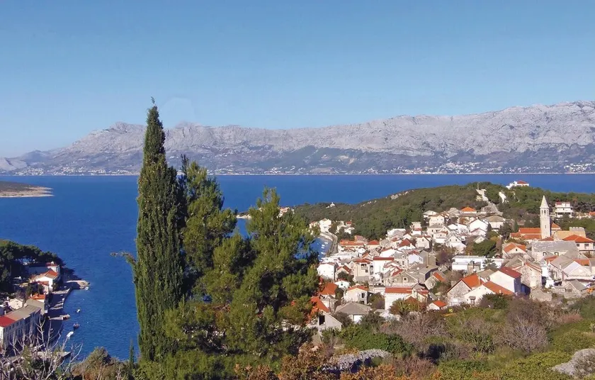 Stunning Home in Povlja With 4 Bedrooms, Wifi and Outdoor Swimming Pool - Image 1