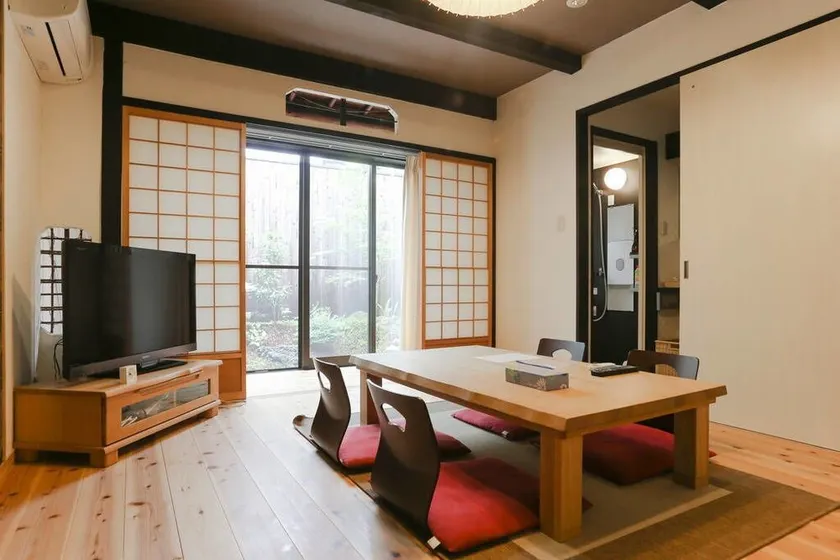 Flat Higashiyama - Image 1