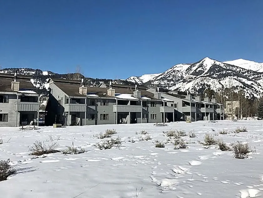 Jackson Hole Vacation Condominiums, a VRI resort - Image 1
