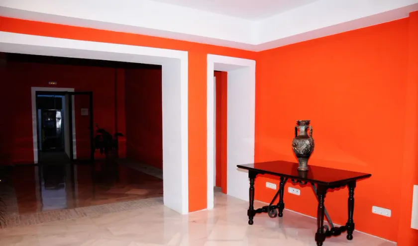 Hostal Doña Lola Marina - Image 1