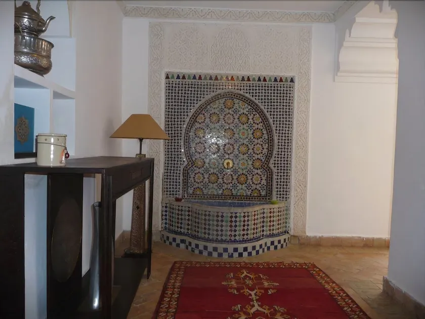 Riad Katia - Image 1