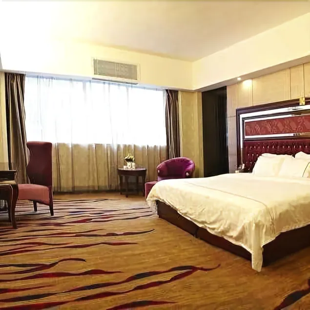 Joy In Holiday Hotel - Image 1