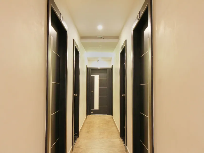 Sathya Lodge By OYO Rooms - Image 1