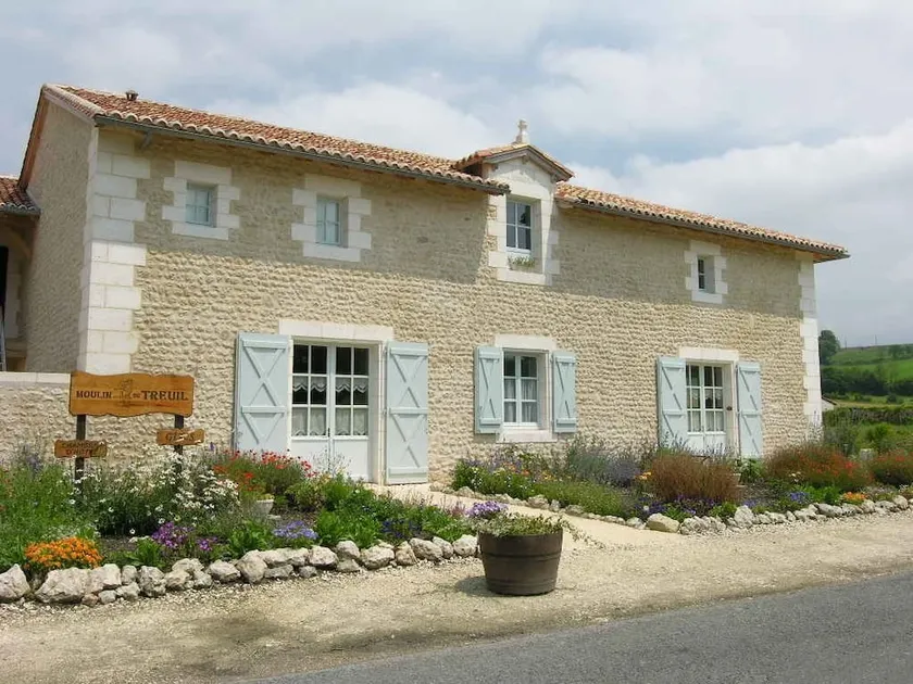 Moulin Du Treuil Chambres D'hotes - Image 1