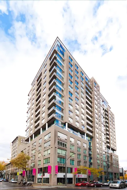 Bleury Furnished Suites by Hometrotting - Image 1