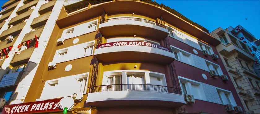 Cicek Palas Hotel - Image 1