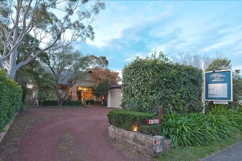 Milton Bed & Breakfast - Image 1
