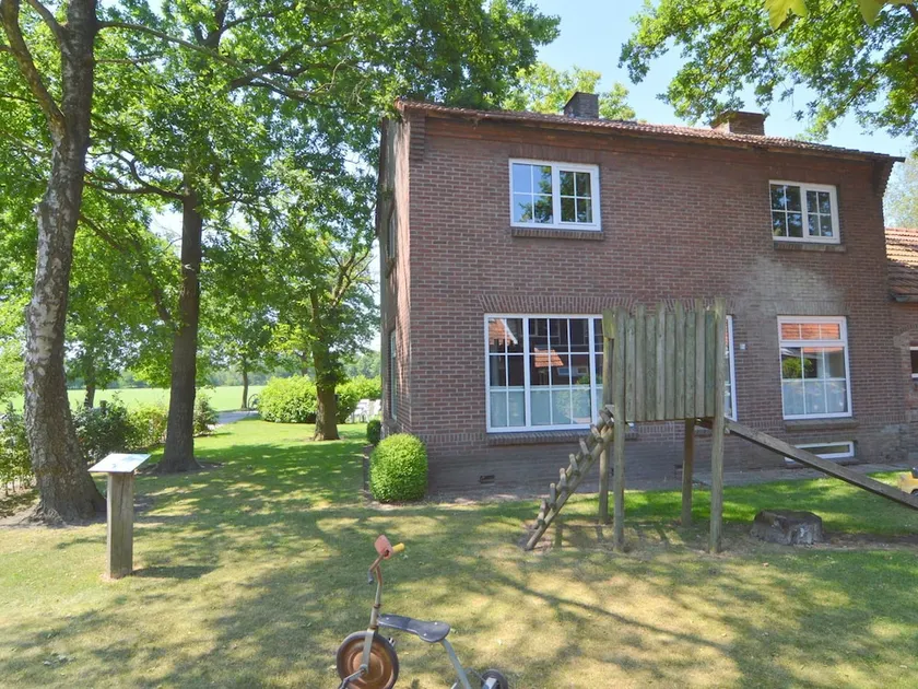 Cozy Holiday Home in Oisterwijk With Private Garden - Image 1