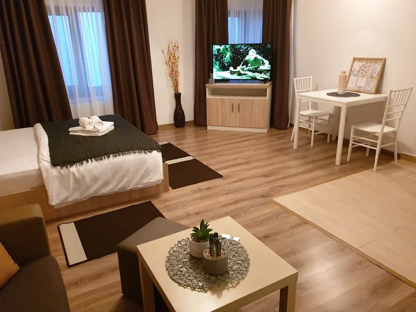 Villa Alla Fundeni Apartments - Image 1