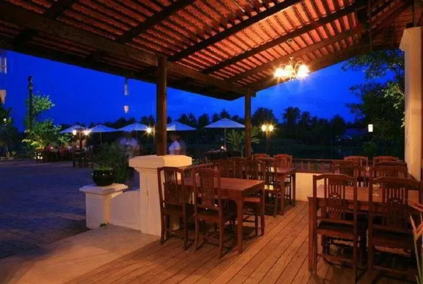 Parn Dhevi Riverside Resort & Spa - Image 1