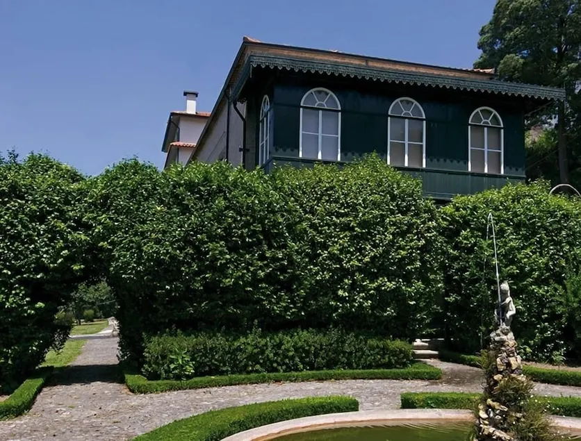 Casa dos Lagos - Image 1