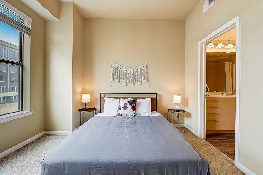 Oakwood Dallas Uptown - Image 1