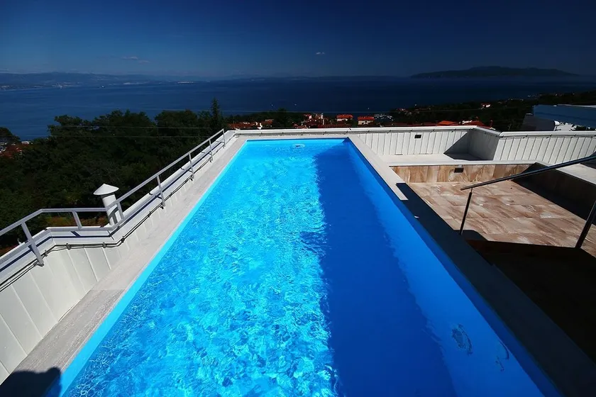 Apartment Lara with rooftop swimming pool - Image 1