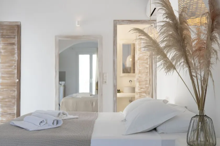 Naxos Sandastic - Image 1