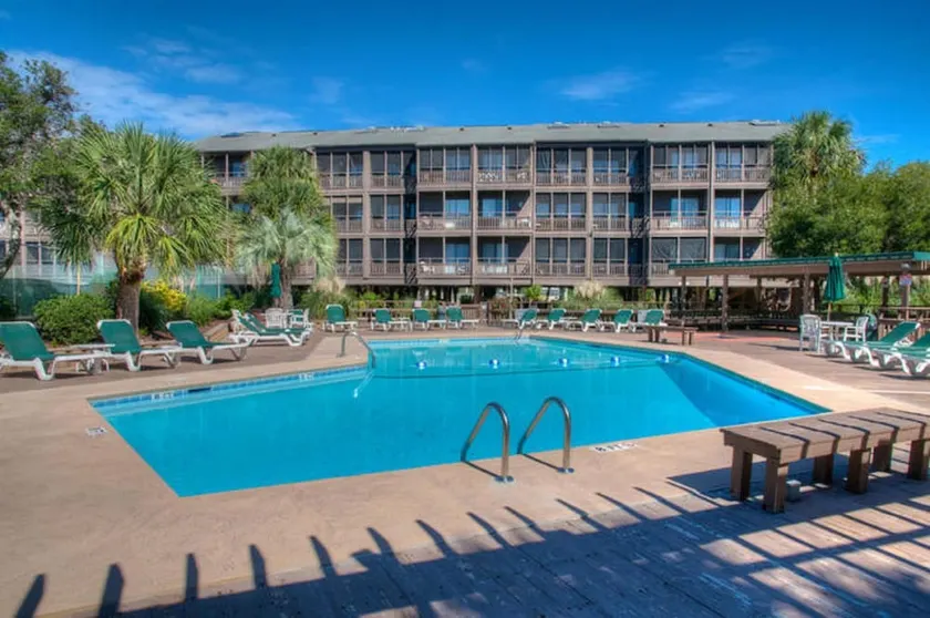 Tilghman Beach And Raquet Club By Elliott Beach Rentals - Image 1