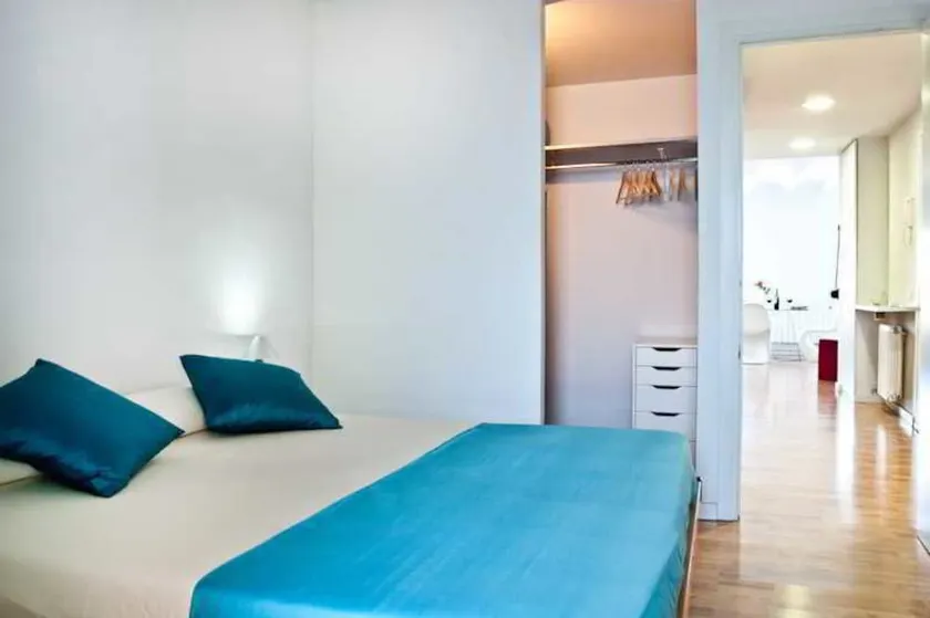 Eixample Comfort Apartment - Image 1