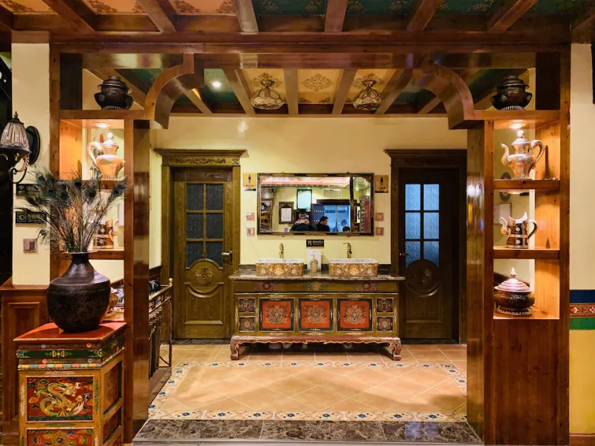 Lobbum Tsang Boutique Hotel - Image 1