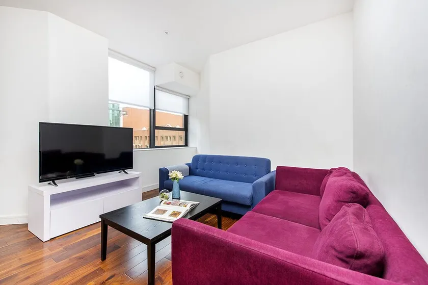 Stylish & Chic 1BR apartment in Harrow - Image 1