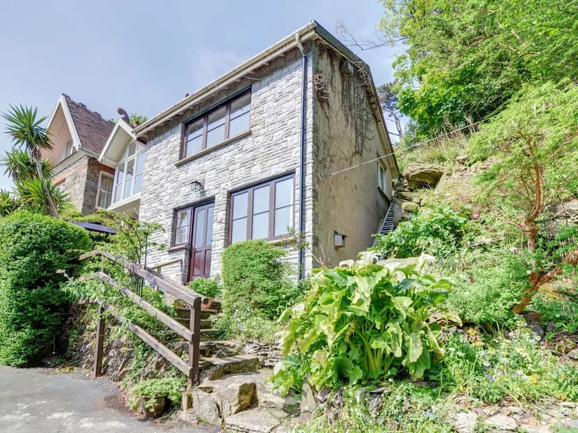 Cozy Cottage in Lynmouth With Terrace - Image 1