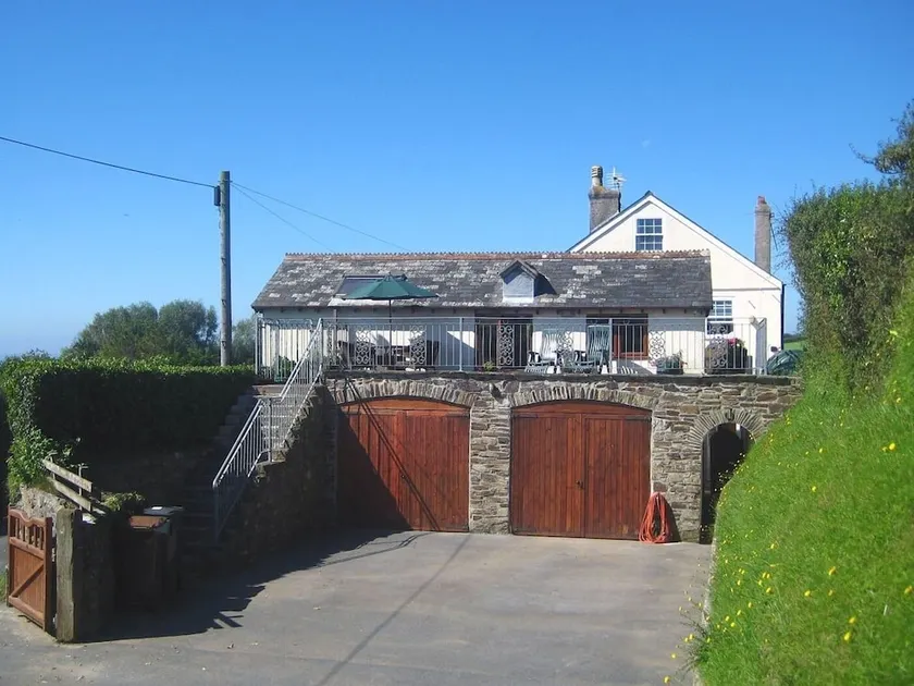 Well Cottage Apartment - Image 1