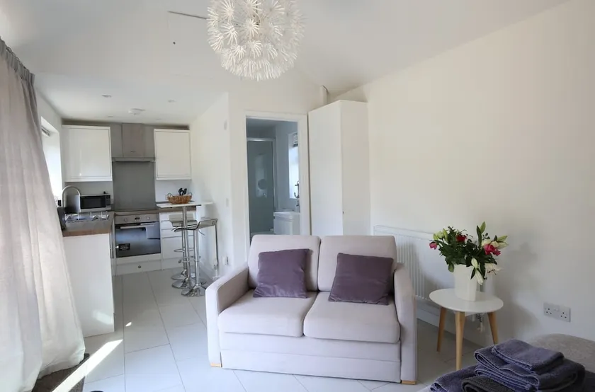 Private, Luxury, Garden Studio for 2 - Image 1