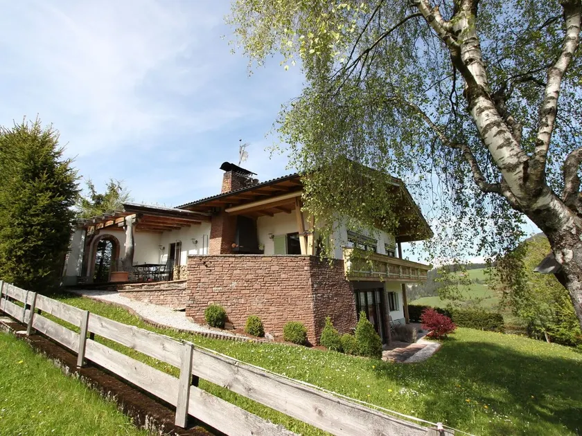 Lush Villa on Ski Slope in Söll With Sauna & Steam Shower - Image 1