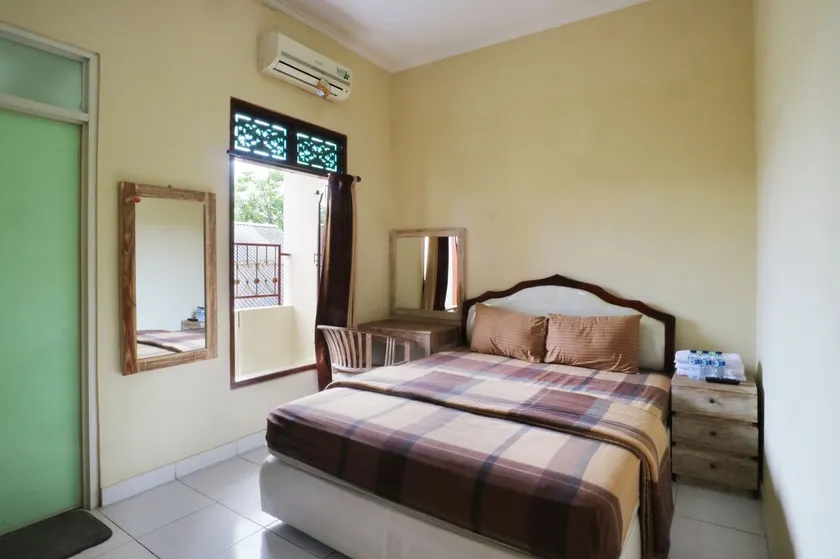 Dharma Gita Guest House - Image 1