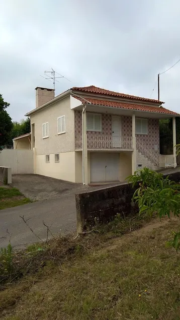 House With 2 Bedrooms in Anadia, With Furnished Terrace - 25 km From the Beach - Image 1